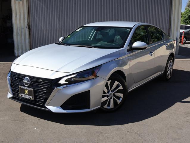 2023 nissan altima s fwd