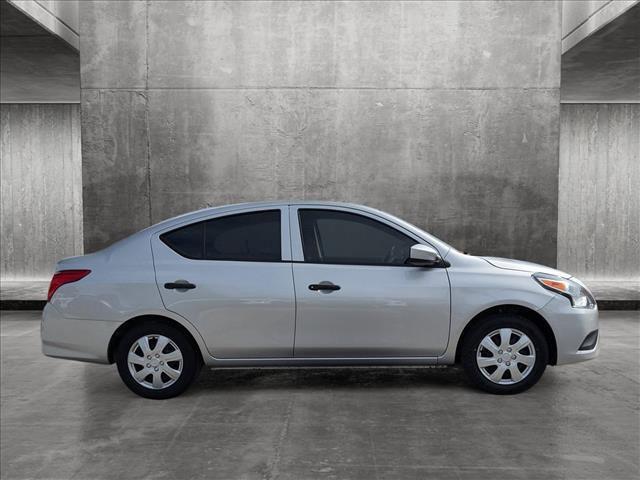 2019 nissan versa 1.6 s