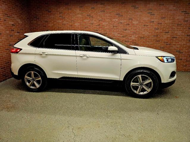 2022 ford edge sel