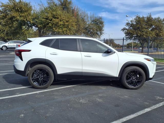 2024 chevrolet trax fwd activ