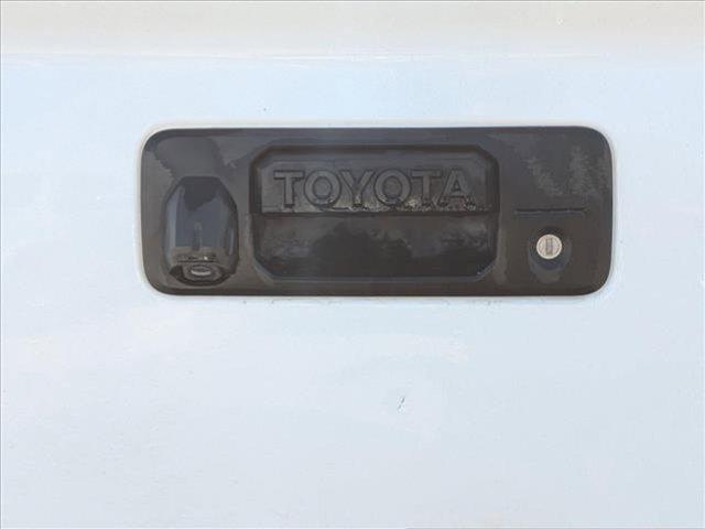 2017 toyota tundra limited