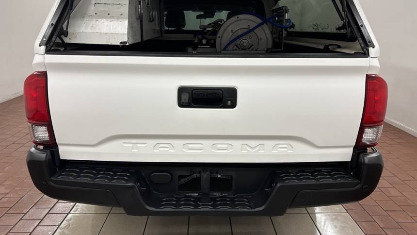 2020 toyota tacoma sr