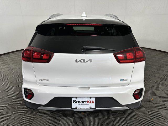 2022 kia niro lxs