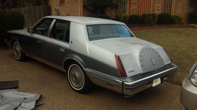1983 lincoln continental