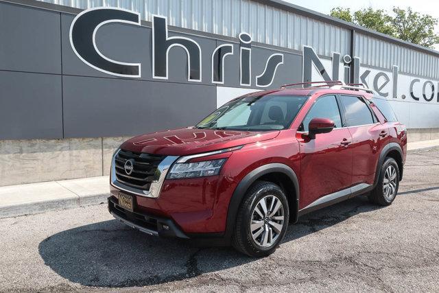 2023 nissan pathfinder sl