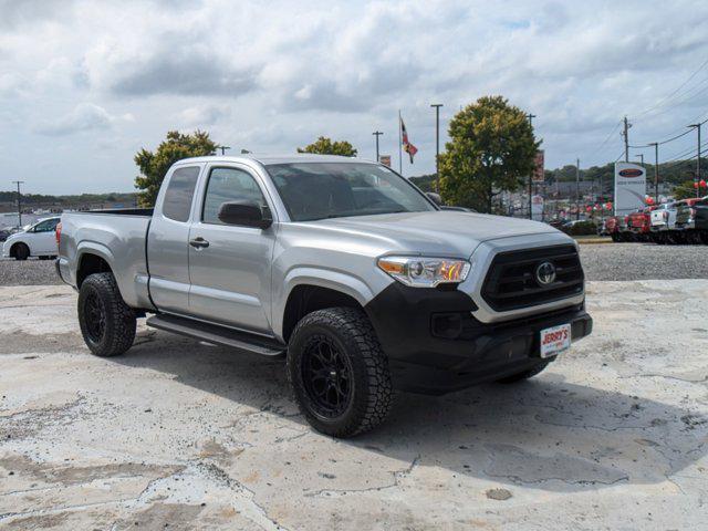 2022 toyota tacoma sr