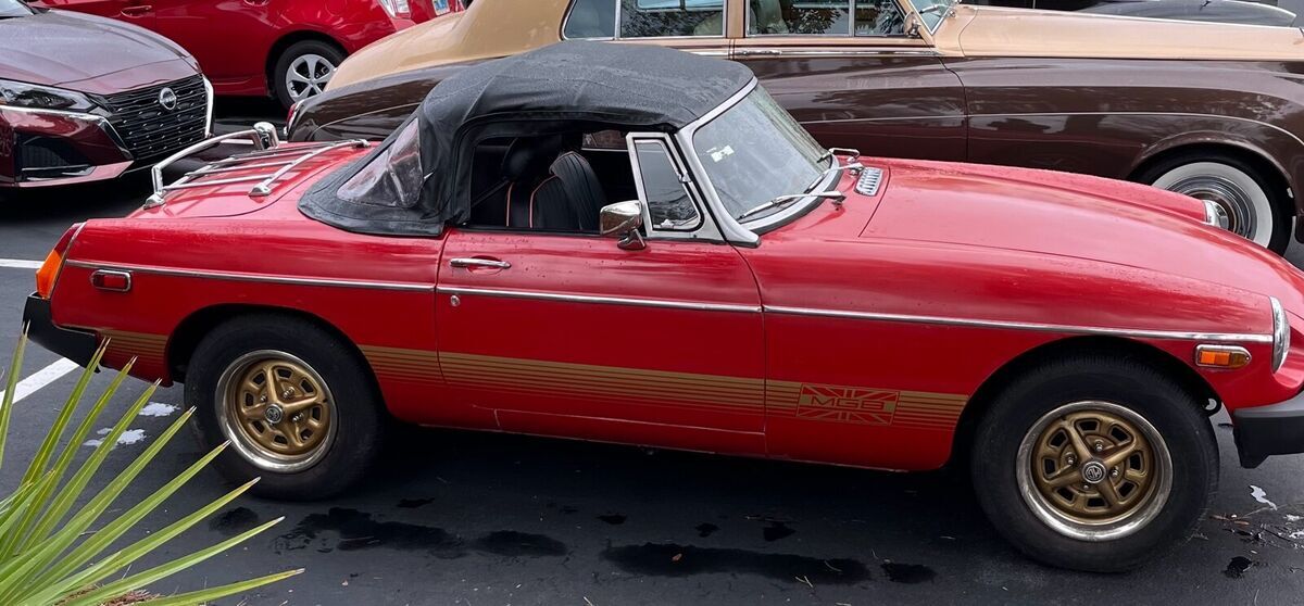 1978 mg mgb red rwd manual roadster