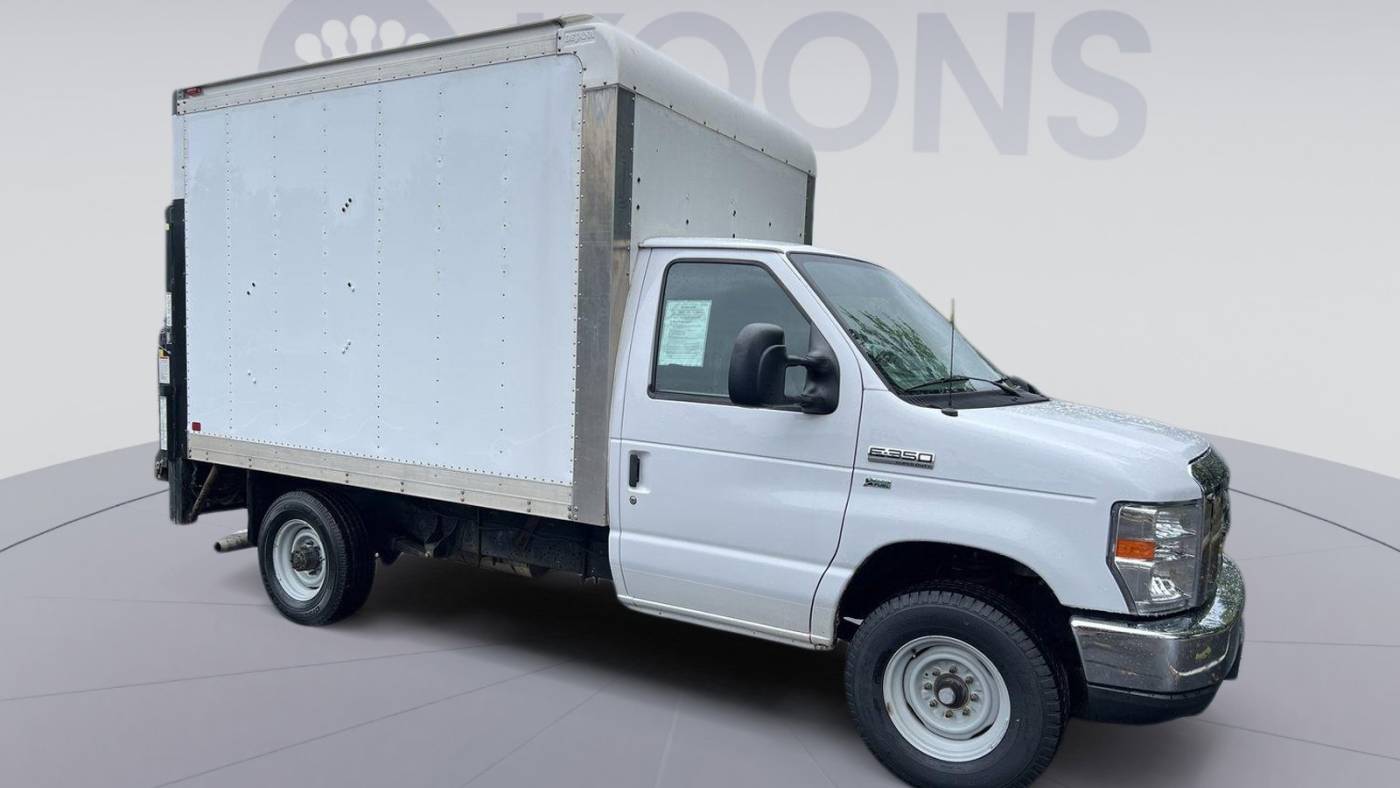 2018 ford e-series e-350 sd