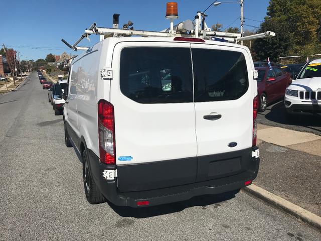2015 ford transit-150