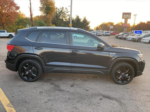 2023 volkswagen taos 1.5t se