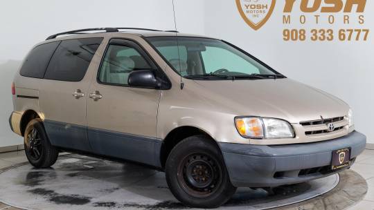 2000 Toyota Sienna