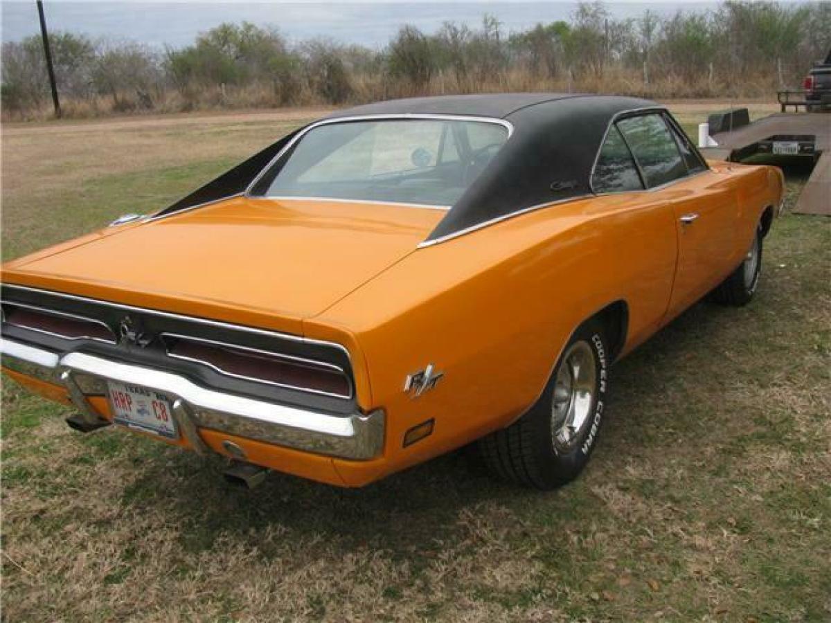 1969 dodge charger rt 25,863 miles orange 440 automatic