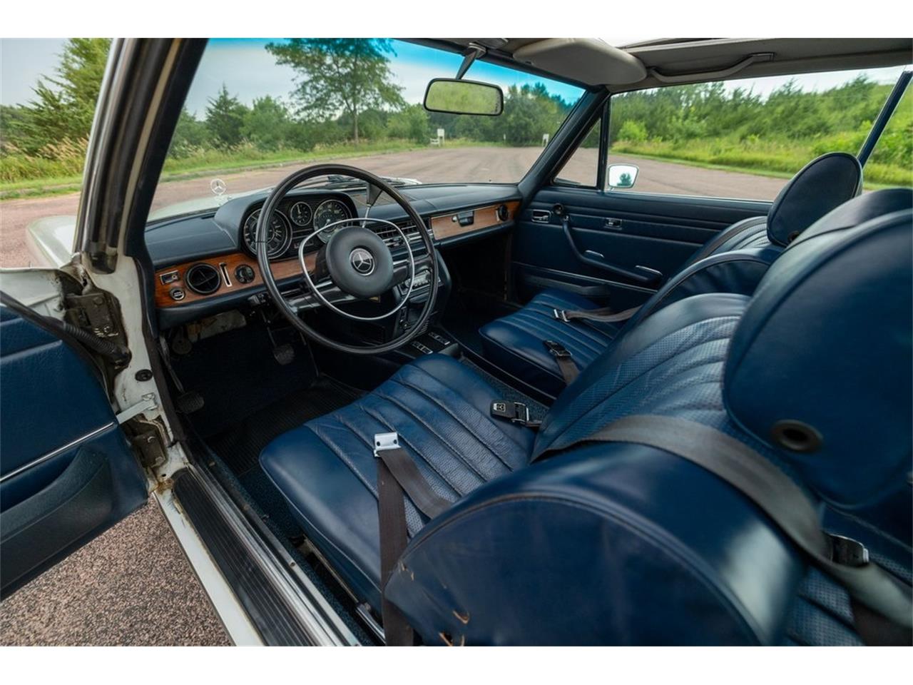 1972 mercedes-benz 250c