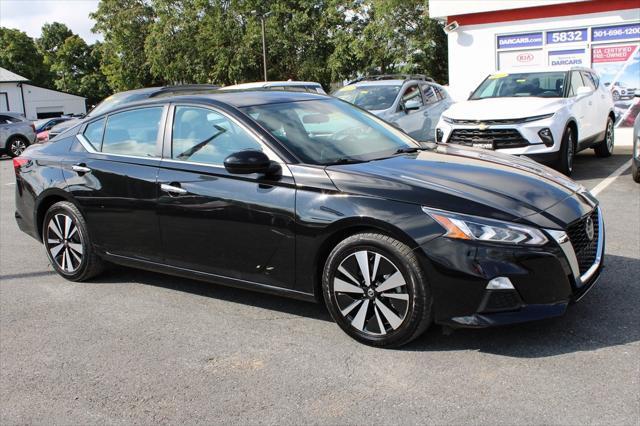 2022 nissan altima 2.5 sv