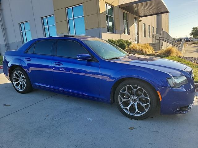 2018 chrysler 300 s