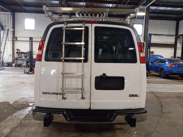 2017 gmc savana 2500 work van