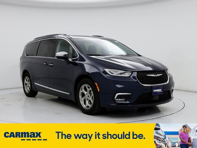 2022 chrysler pacifica limited