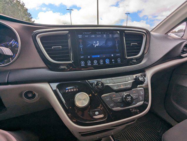 2017 chrysler pacifica touring
