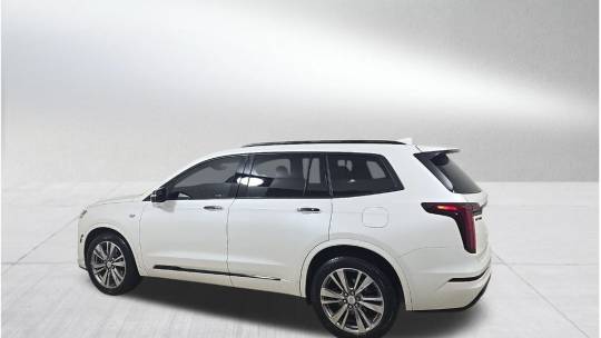 2022 Cadillac XT6