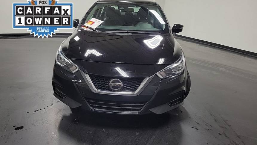 2021 nissan versa sv