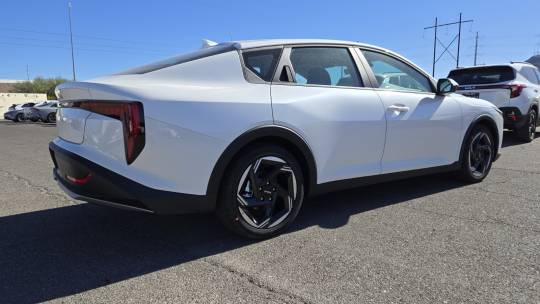 2025 Kia K4