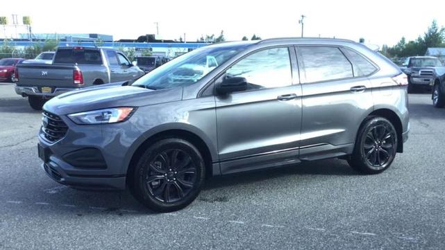 2022 ford edge se