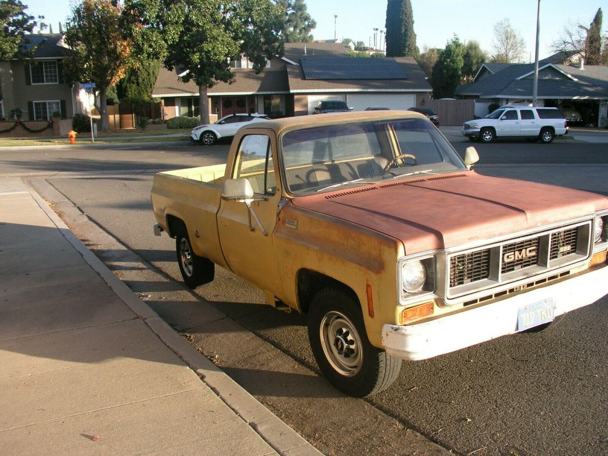 1973 gmc custom 2500. 350 at ac rust free california truck. no reserve. turn key