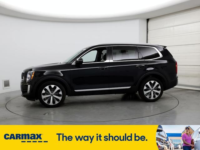 2022 kia telluride s