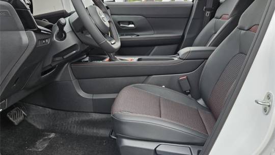 2025 Nissan Kicks
