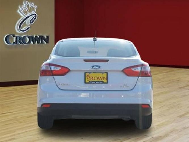 2013 ford focus white, 38k miles in tyler, tx