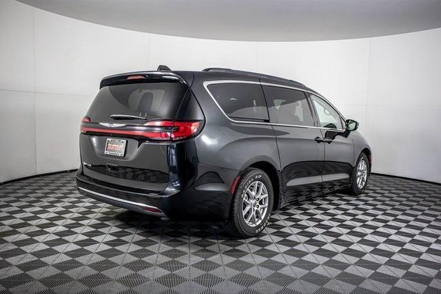 2022 chrysler pacifica touring-l