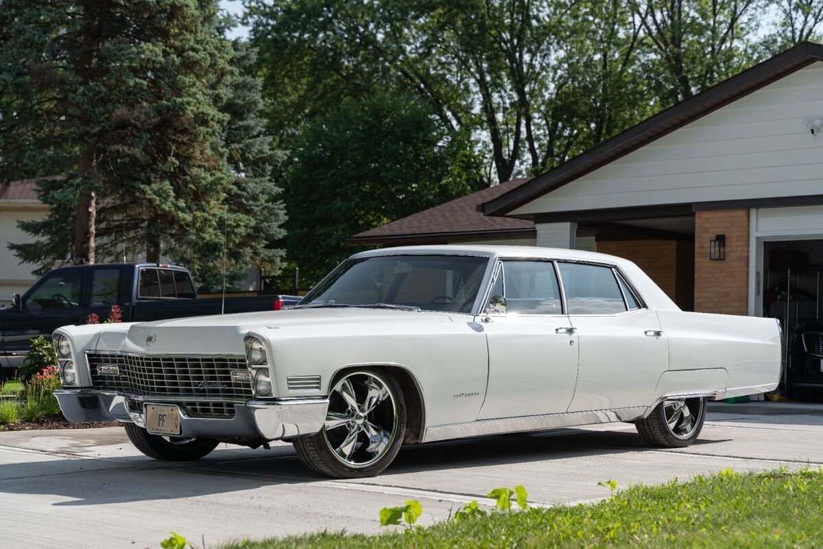 classic fleetwood sixty special sedan perfect for the car afficionado