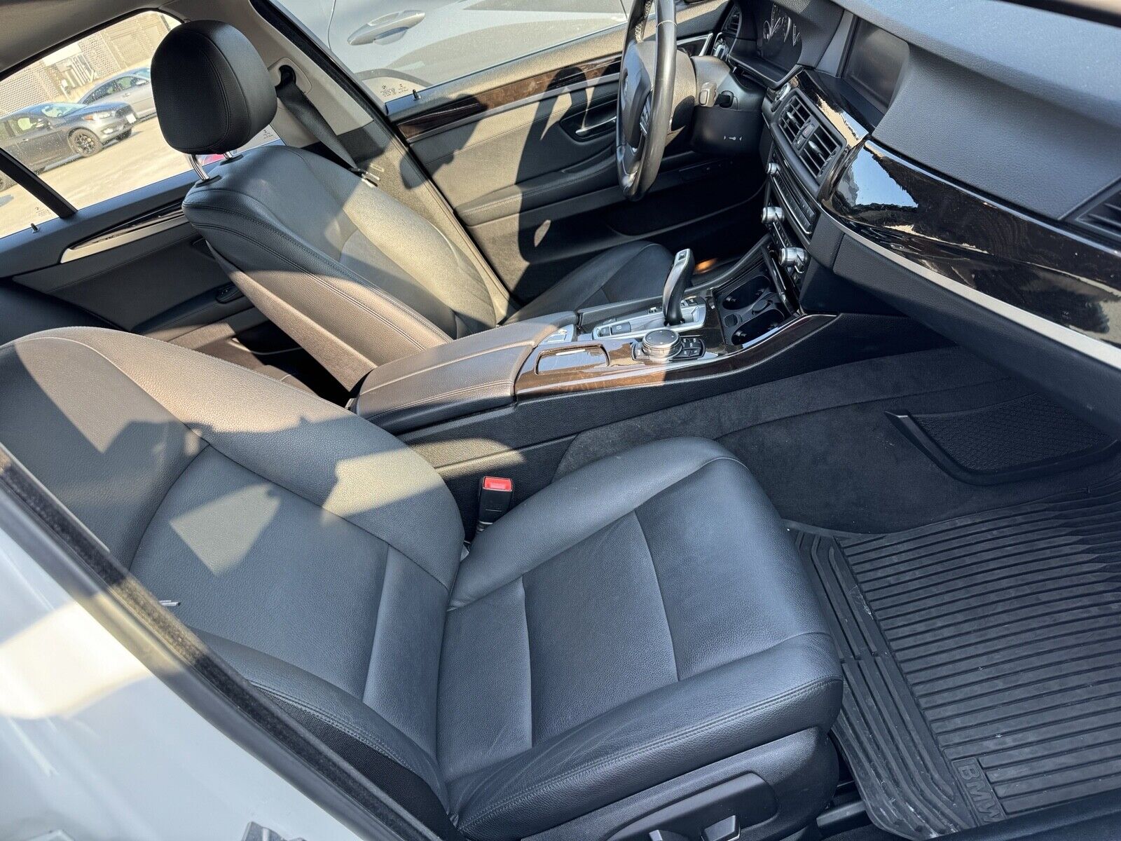 2015 bmw 5-series i