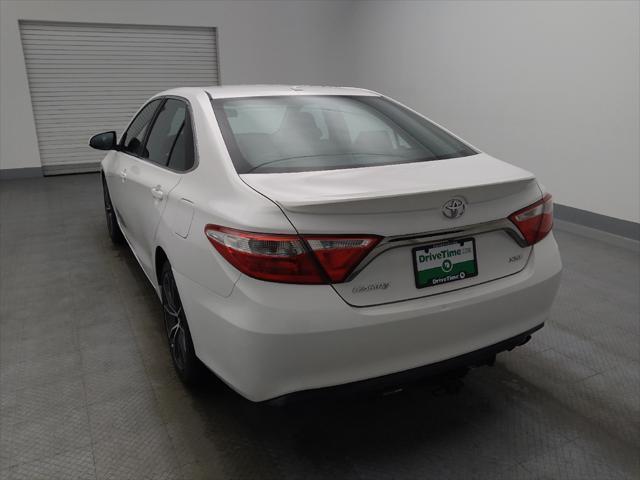 2015 toyota camry xse