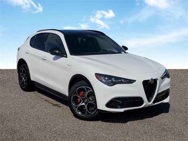 2024 alfa romeo stelvio veloce