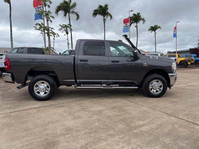 new 2024 ram 2500 tradesman crew cab 4x4 6'4 box