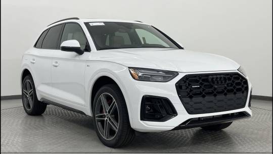 new 2024 audi q5 plug-in hybrid e premium plus s line suv