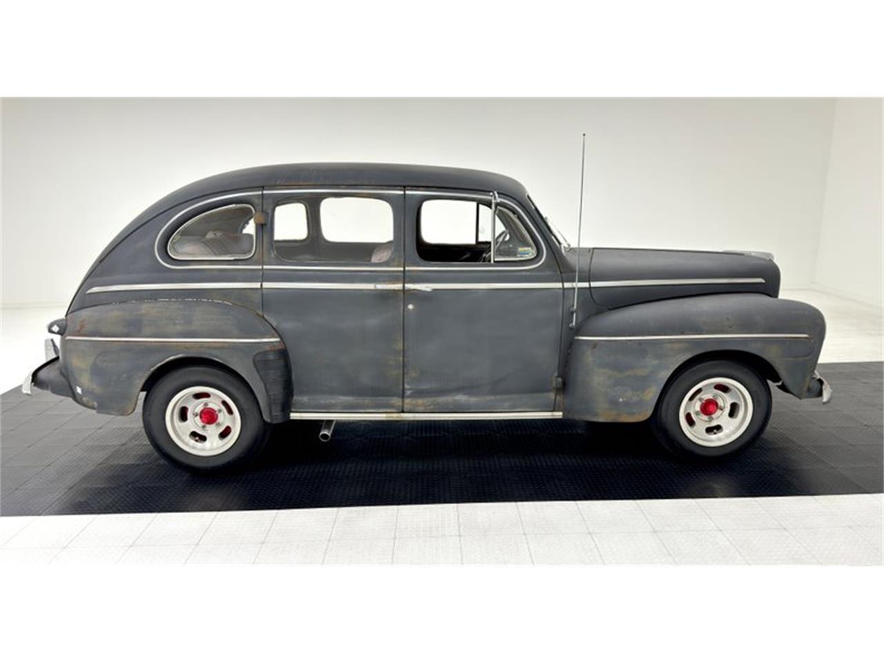 1946 ford super deluxe