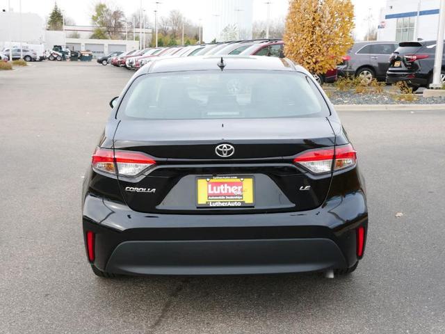 2024 toyota corolla le