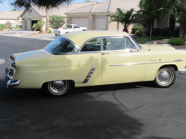 1952 ford crestline victoria 2 dr