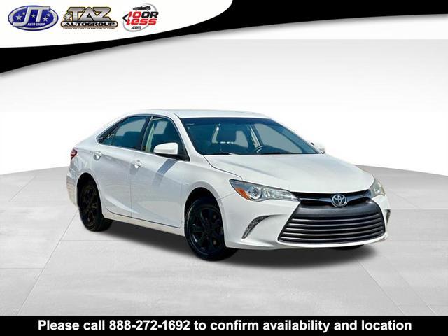 2016 toyota camry le