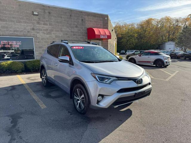 2017 toyota rav4 xle