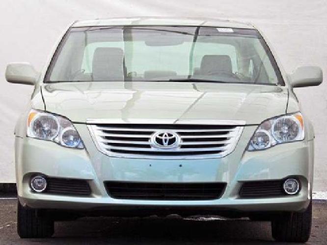 2010 toyota avalon limited in lake worth, fl
