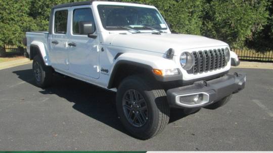 2024 Jeep Gladiator