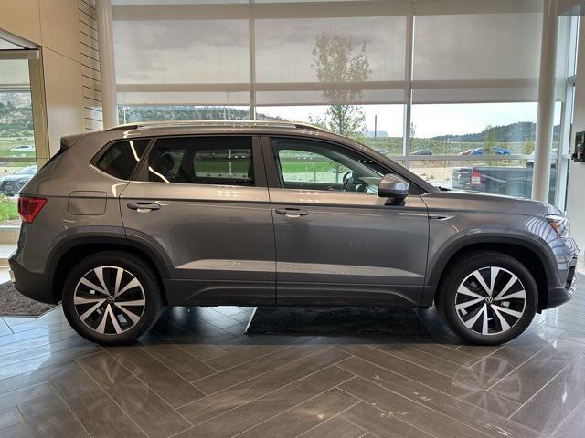 2023 volkswagen taos 1.5t se