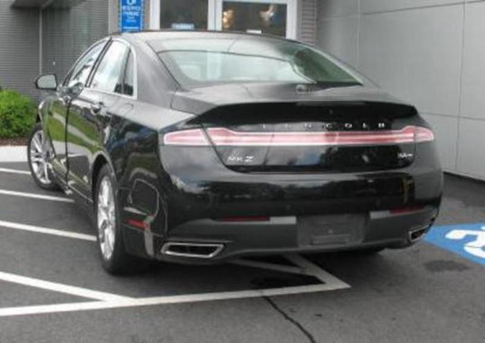 2015 lincoln mkz base awd v6 4dr sedan for sale in torrington, connecticut