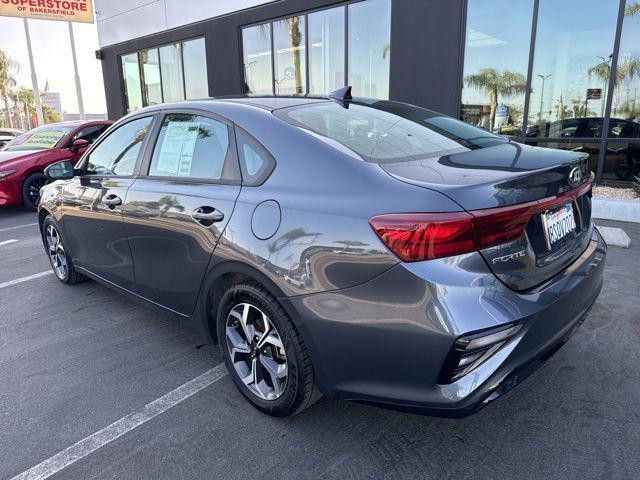 2021 kia forte lxs