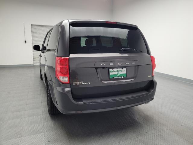 2018 dodge grand caravan se