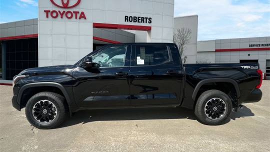 2024 Toyota Tundra sr