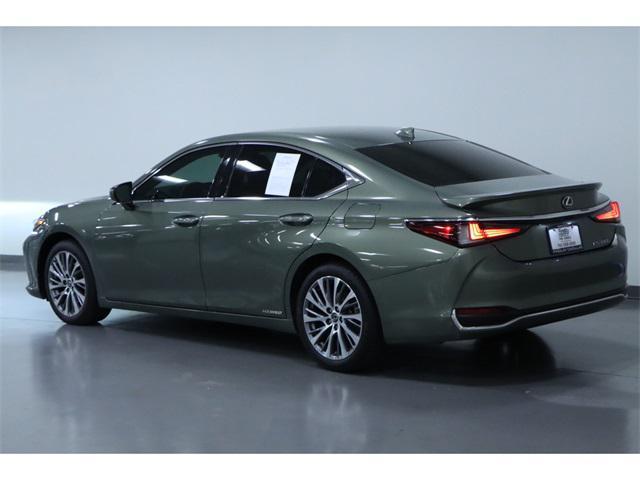 2020 lexus es 300h base
